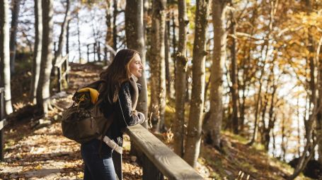 6 cammini bellissimi da fare in Italia in autunno